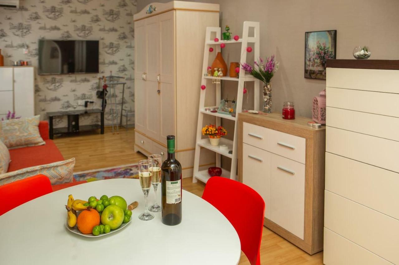 Alionas Home Тбилиси Екстериор снимка