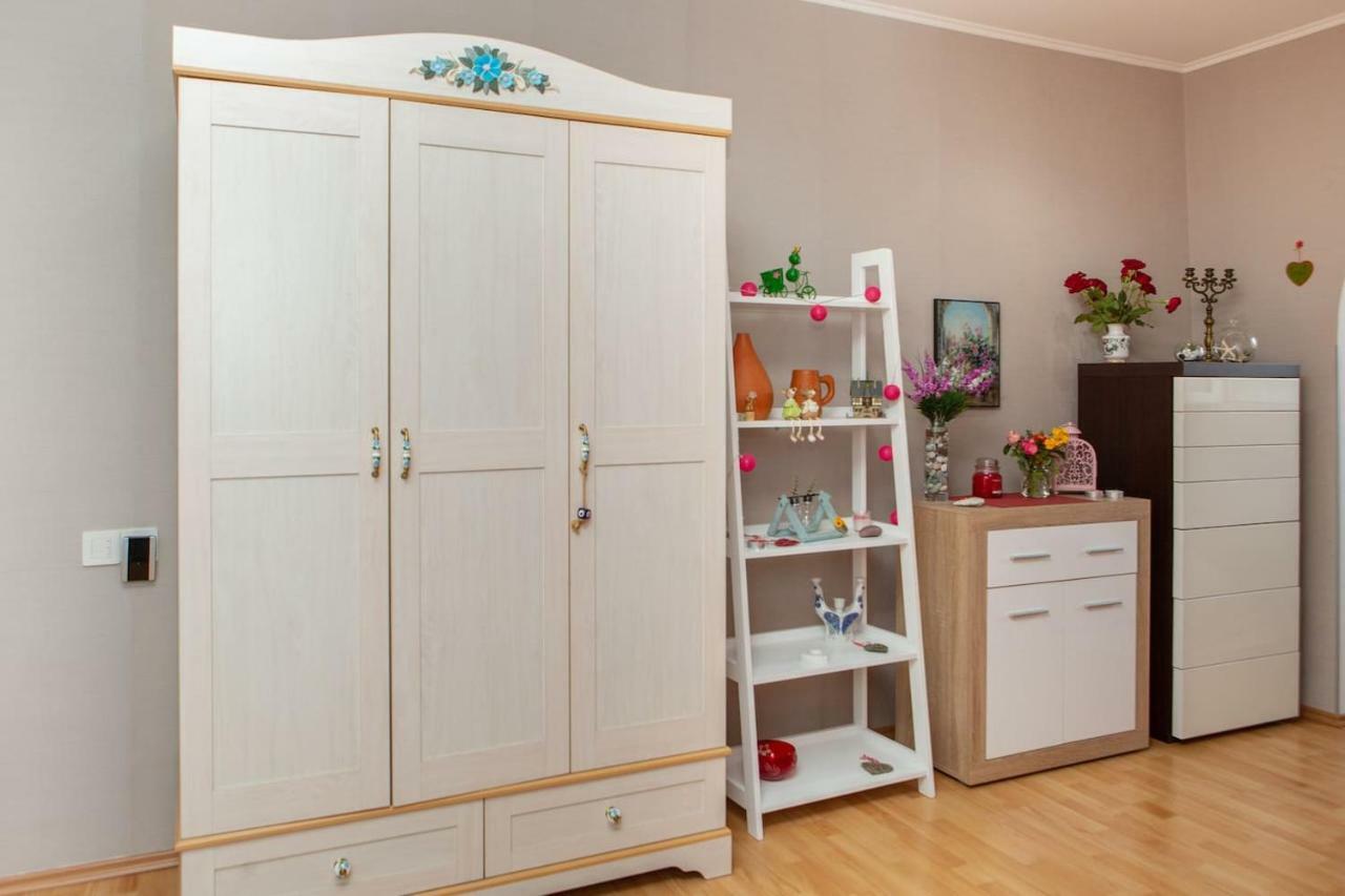 Alionas Home Тбилиси Екстериор снимка